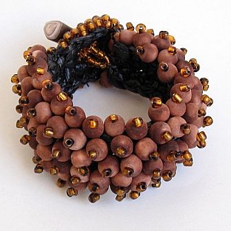 picture of bracelet made of beads