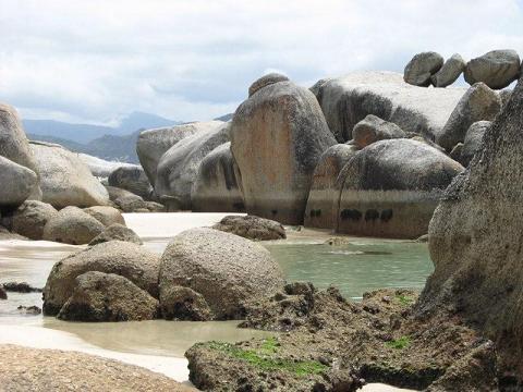 Picture of boulders beach